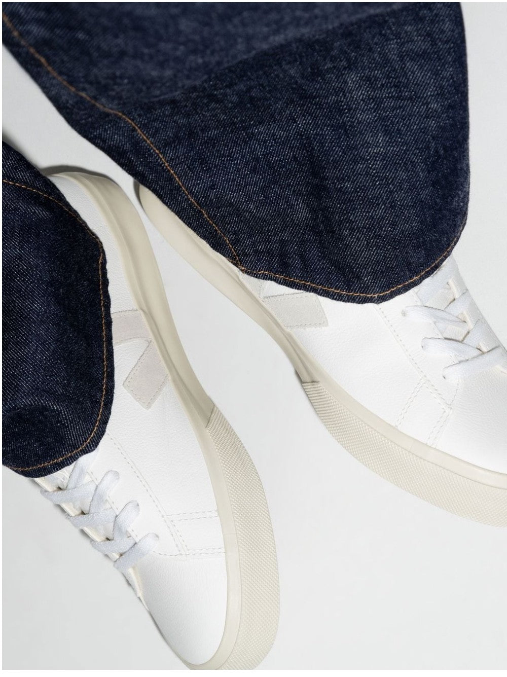 Veja SNEAKERS Bianco